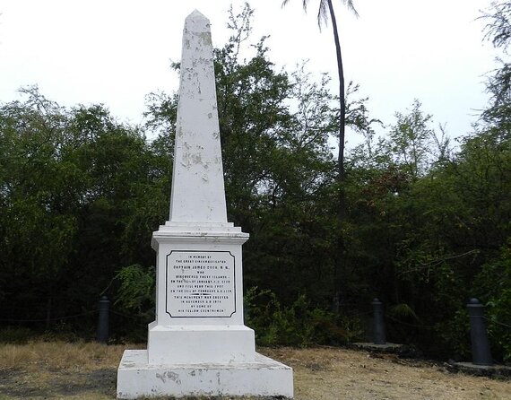 Afternoon Sail & Snorkel to the Captain Cook Monument - Just The Basics