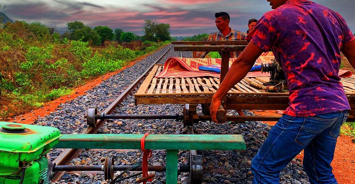 Afternoon Tour: Bamboo Train & Phnom Sampov Mountain - Key Points