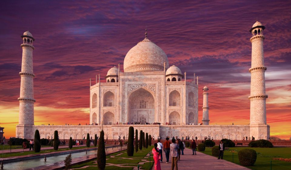 Agra: Private Skip-the-Line Taj Mahal & Agra Fort Tour - Key Points