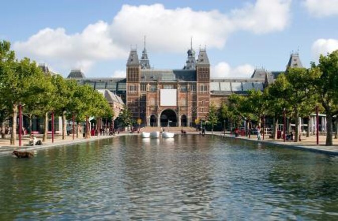 Amsterdam 75-minute Highlights Canal Cruise and Rijksmuseum - Key Points