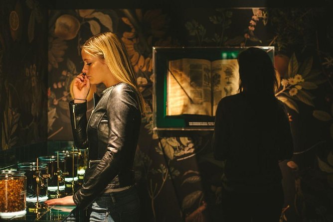 Amsterdam: Private Genever Museum and Cocktail Experience (Mar ) - Experience Details