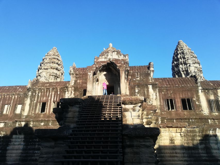 Angkor Wat Bayon Ta Prohm Temple Shared Tour - Key Points