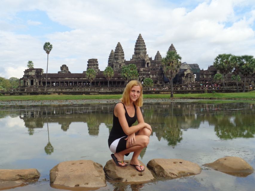 angkor wat small circuit tour by only mini van Angkor Wat: Small Circuit Tour by Only Mini Van