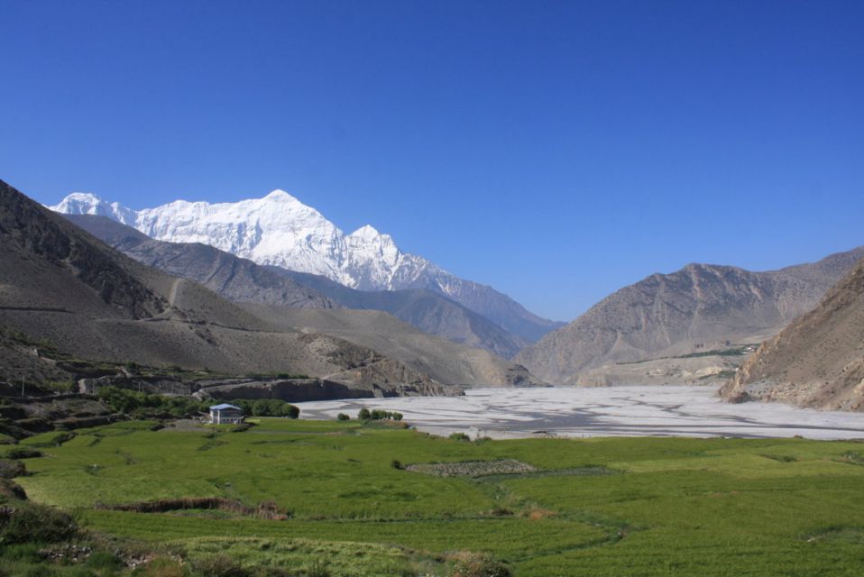 Annapurna Circuit 17-Day Guided Trek - Key Points