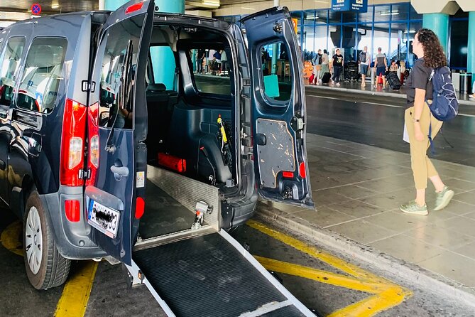 Athens Wheelchair Accessible Transfer From Airportm to City - Key Points