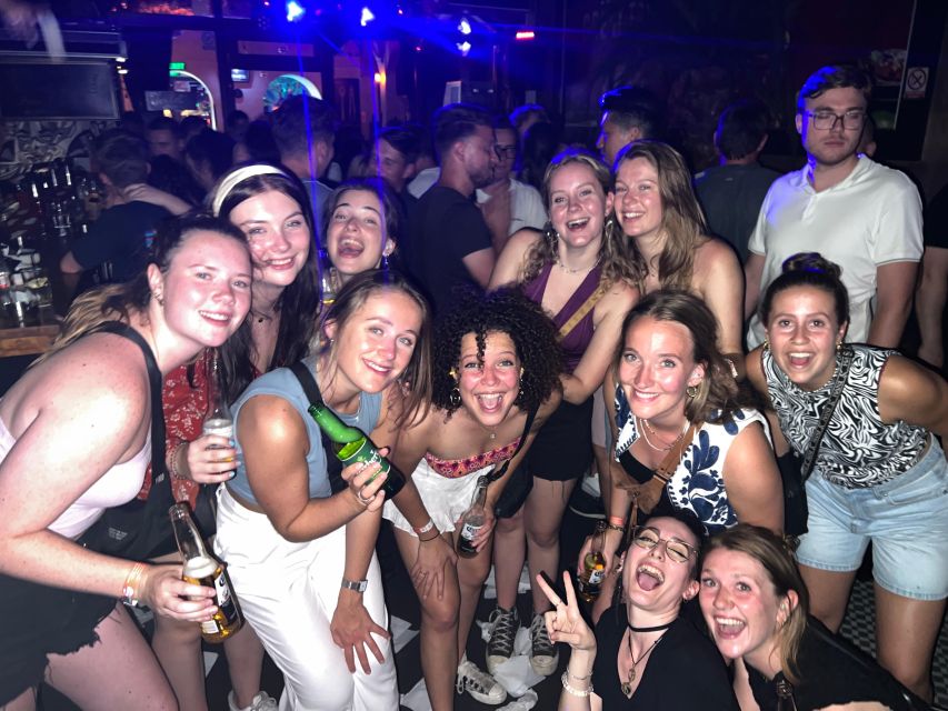 Bachelors Party in Bucharest: Custom Bar Crawl - Key Points