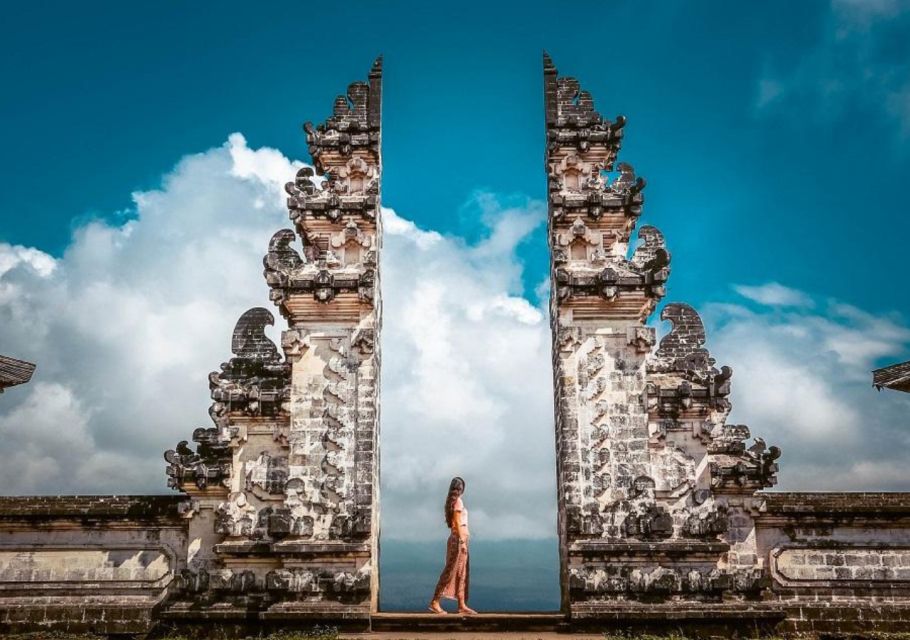 Bali: 2D1N Private East Island Tour Overnight in Hotel - Key Points