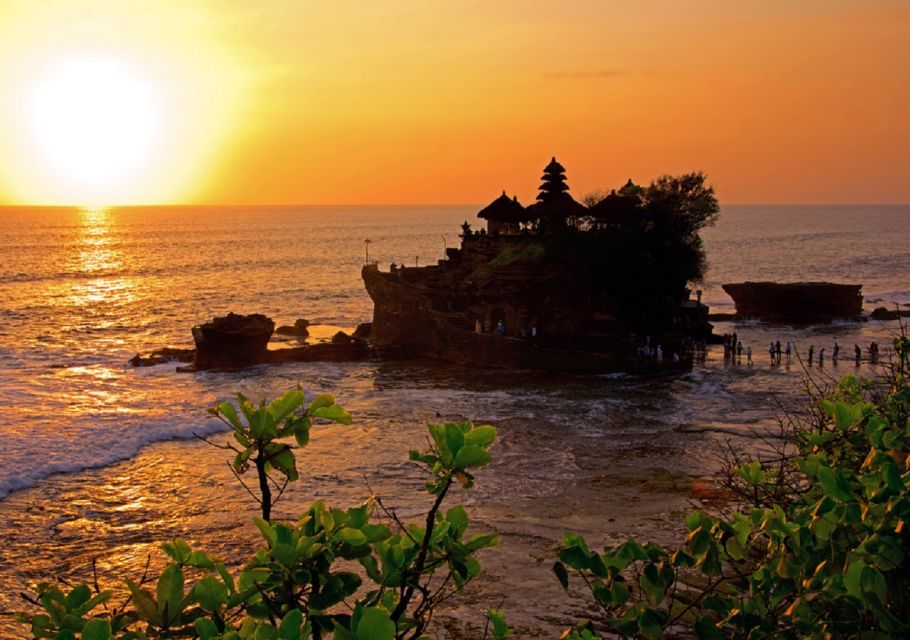 Bali: Taman Ayun and Tanah Lot Temple Sunset Tour - Key Points