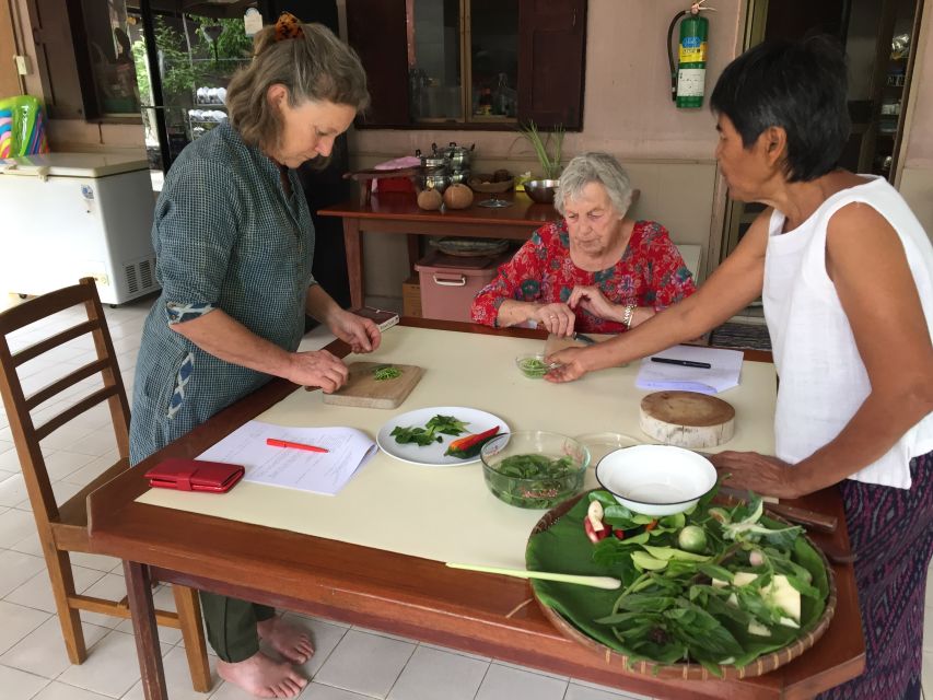 Bangkok: 2-Day Thai Cooking Class in a Teak House - Key Points