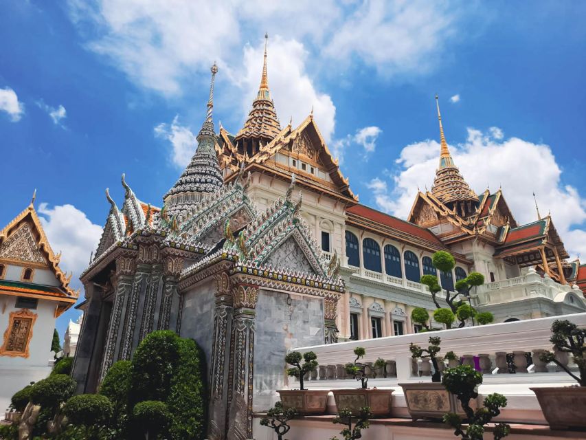 Bangkok: Grand Palace and Wat Phra Kaew Guided Walking Tour - Key Points