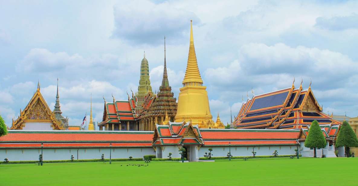 Bangkok: Grand Palace & Wat Pho Half-Day Private Tour - Key Points