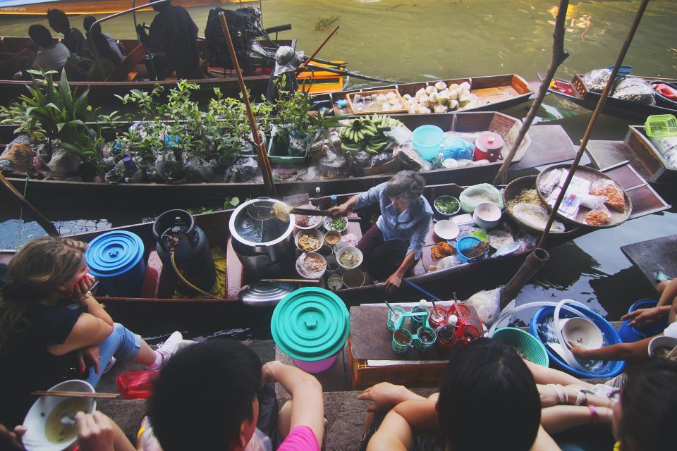 Bangkok: Maeklong Train Market & Floating Market Day Tour - Key Points