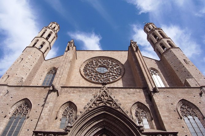 Barcelona & Gothic to Modern. Regular Tour - Tour Overview