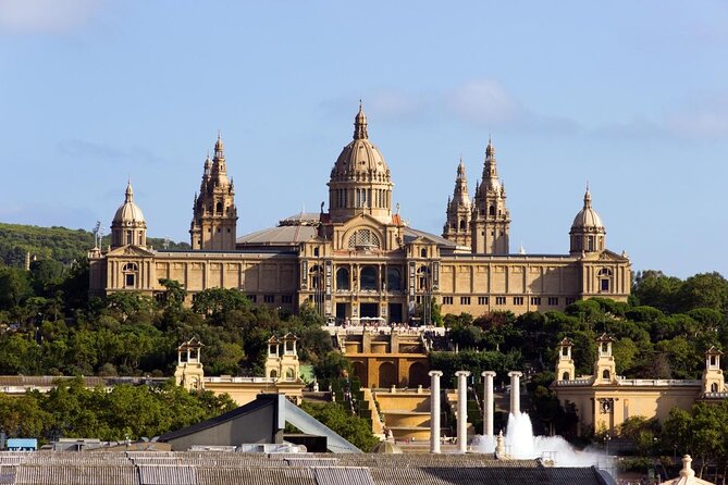 Barcelona Highlights: Gothic Quarter, Coastline and Montjuic (Mar ) - Key Points