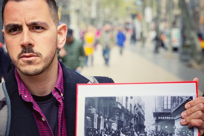 Barcelona Walking Tour: Spanish Civil War and Dictatorship - Just The Basics