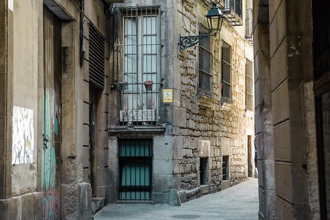 Barcelonas Jewish Quarter Private Walking Tour