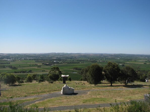 Barossa Valley Wineries Tour With Tastings and Lunch From Adelaide - Just The Basics