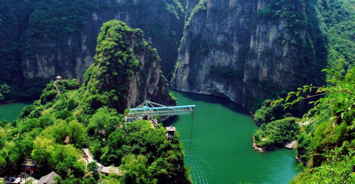 Beijing: Longqing Gorge, Ming Tombs & Lunch Private Day Tour - Just The Basics