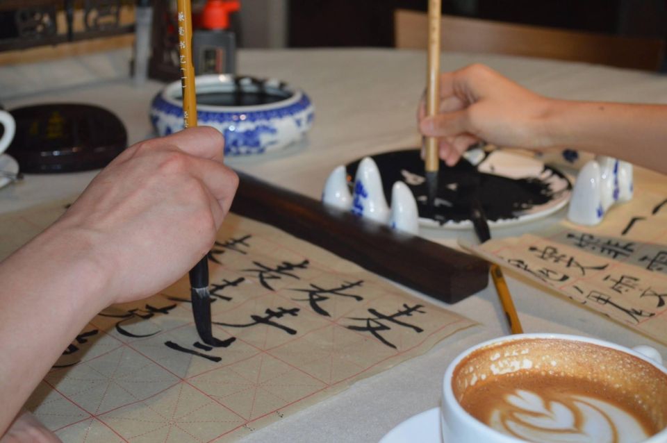 Beijing Wangfujing Calligraphy Class Nearby Forbidden City - Just The Basics