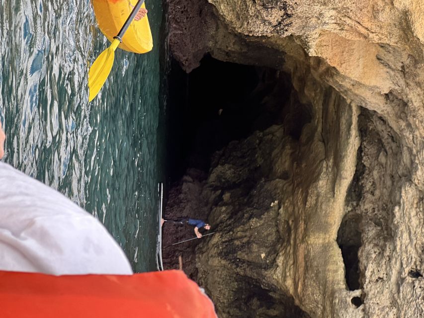 Benagil: Kayak Tour Through Caves and Praia Da Marinha - Key Points