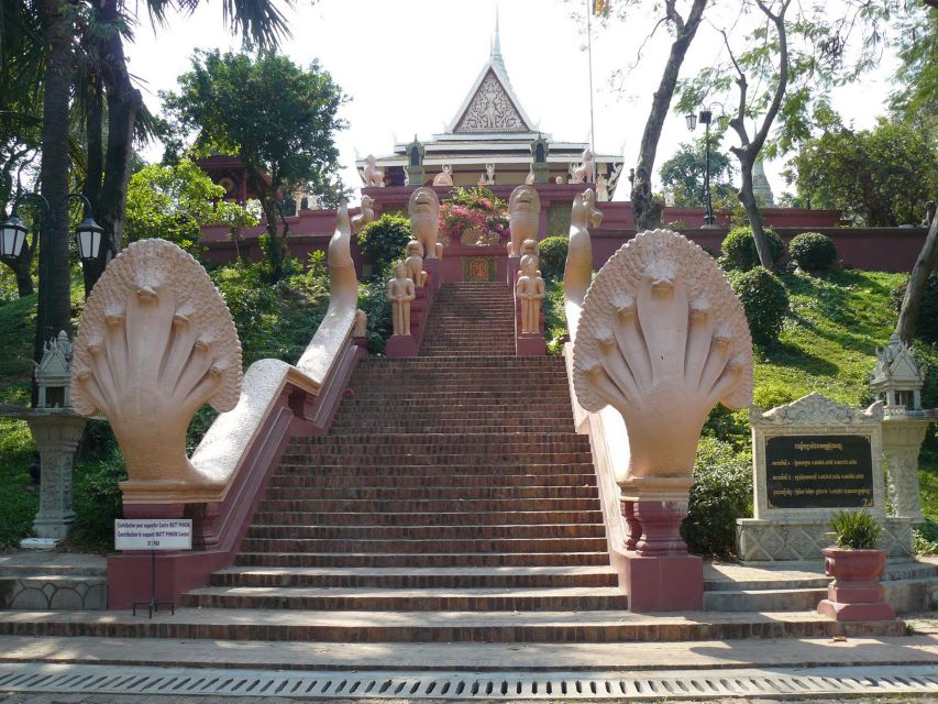 Best of Phnom Penh: Half-Day Private City Tour - Key Points