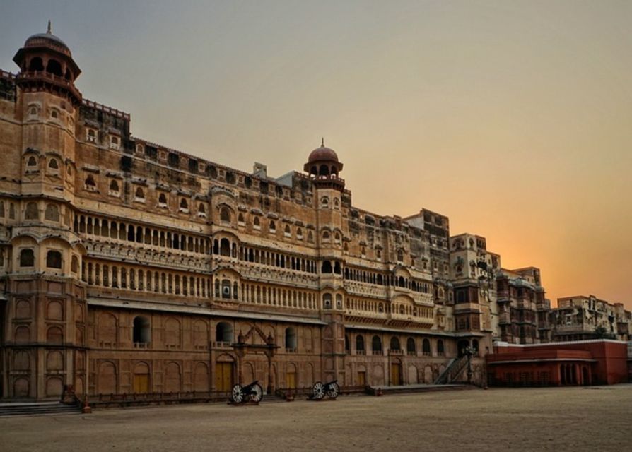 Bikaner Full Day Sightseeing With Junagarh Fort & Temples - Key Points