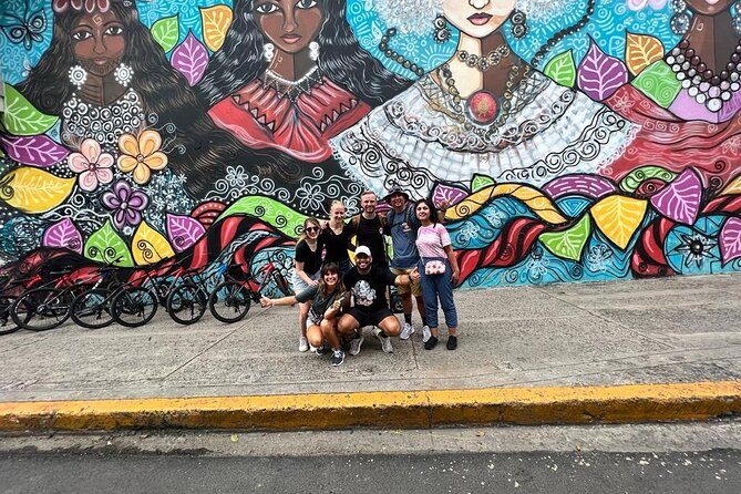 Bike Tour in Casco Viejo and Panama City