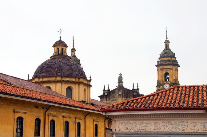 Bike Tour in La Candelaria Bogotá - Key Points