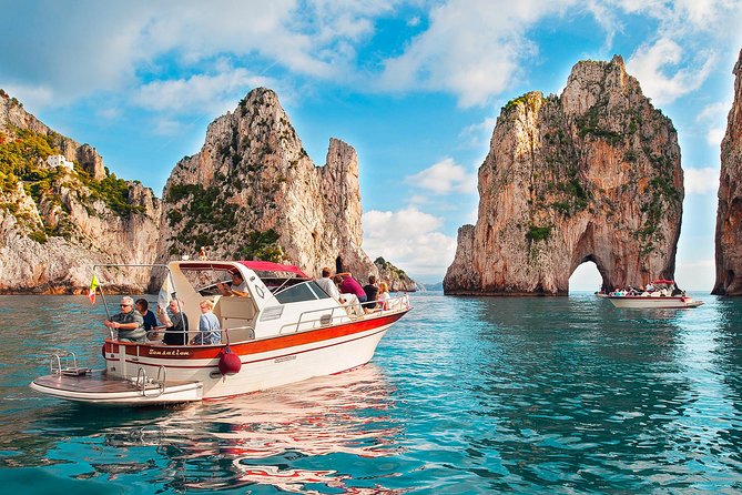 Boat Excursion Capri Island: Small Group From Positano - Key Points