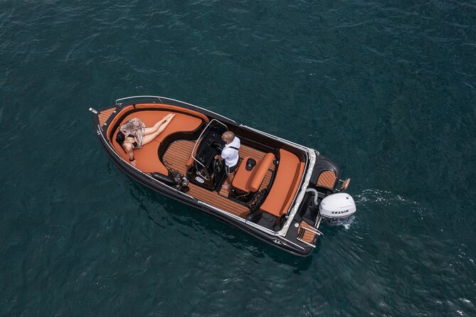 Boat Rental in Santorini License Free - Just The Basics
