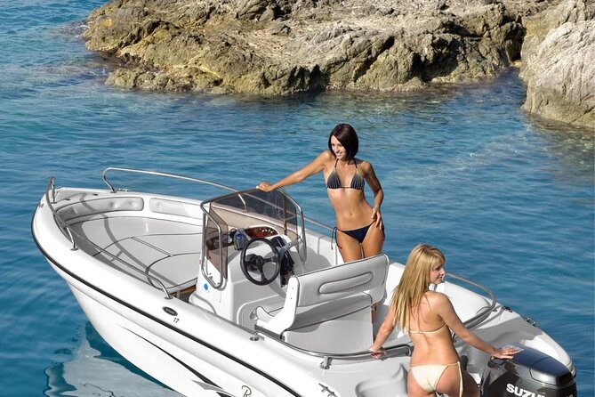 Boat Rental in the Coast of Santa Ponsa - Just The Basics