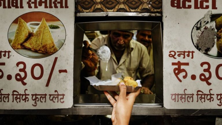 Bombay Express Mumbai Food Tour With 15 Tastings
