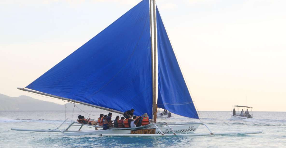 Boracay: Private Traditional Bamboo Boat Sailing Tour - Key Points