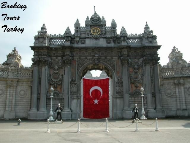 Bosphorus Cruise & Tour of Dolmabahce Palace - Key Points