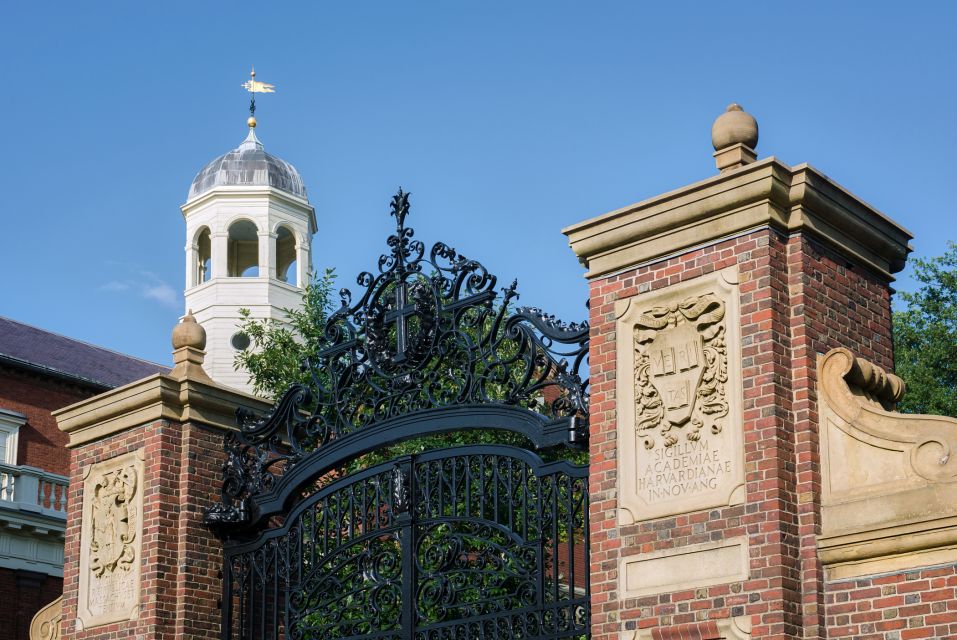 Boston: Harvard & Cambridge University Private Walking Tour - Key Points
