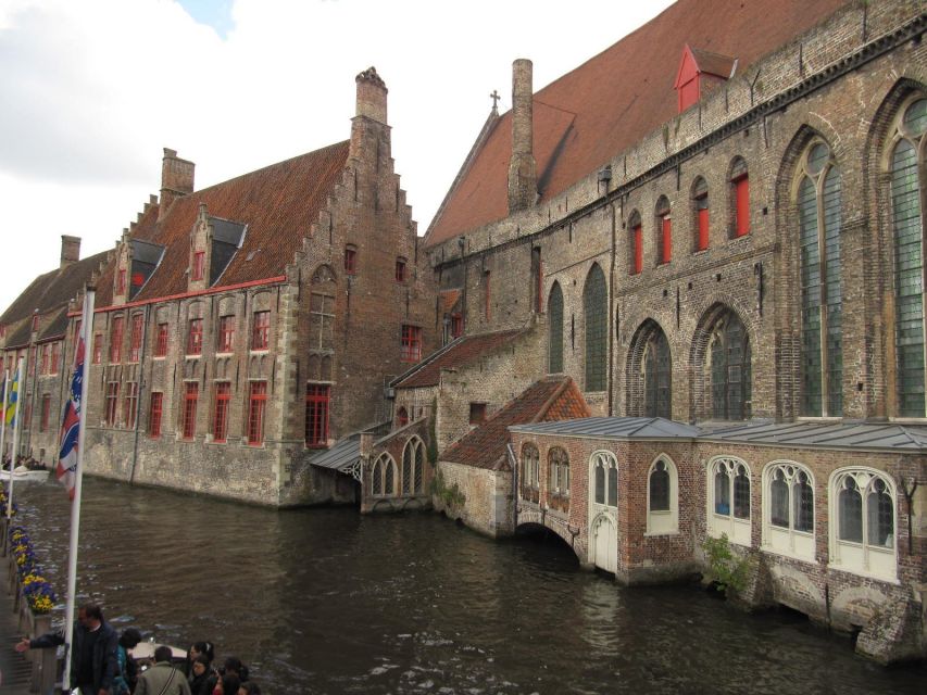 Bruges: 2.5-Hour Private Walking Tour - Key Points