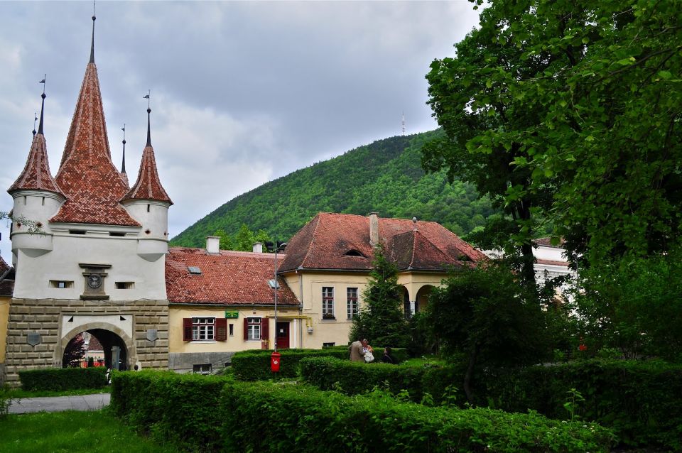 Bucharest: 12-Hour Tour of Brasov and Dracula's Castle - Experience Highlights