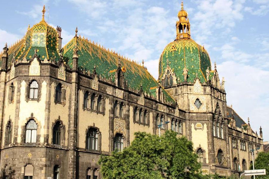 Budapest Art Nouveau Tour: Decadence & Design - Key Points