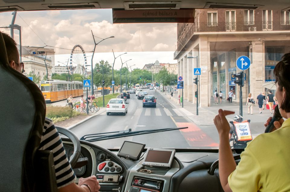 Budapest: Floating Bus Tour by Land and Water - Experience Highlights
