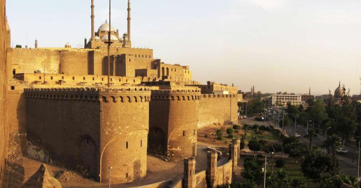 Cairo: Islamic Cairo and Mosques Private Sightseeing Tour - Key Points