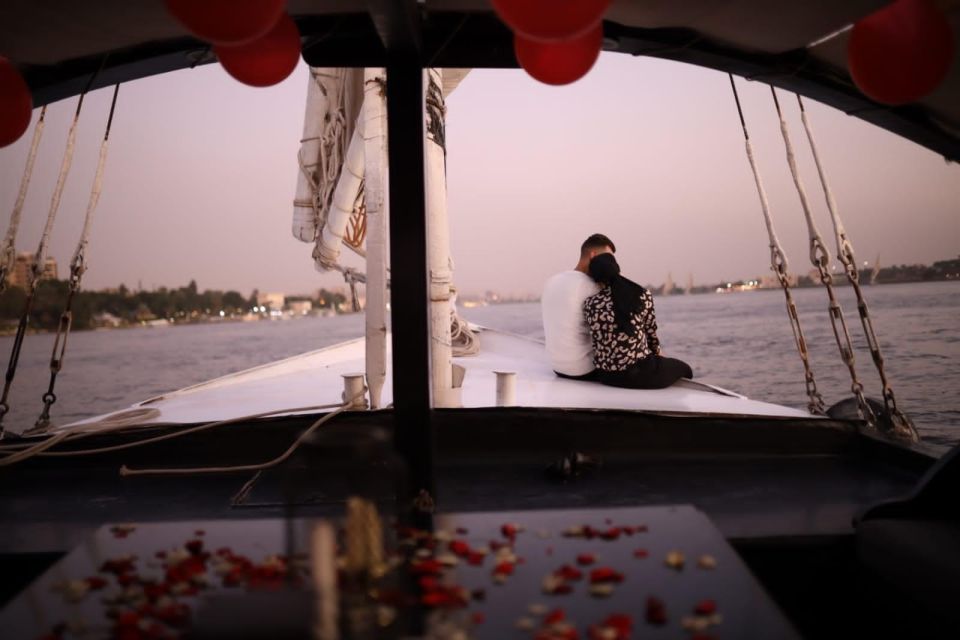 Cairo: Private 2-Hour Nile Sailing Experience With Food - Key Points