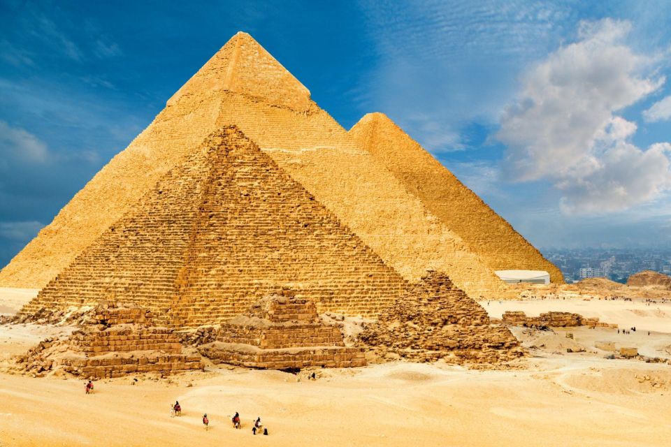 Cairo: Pyramid Tour, Boat Ride and Lunch at Cafelucca - Key Points