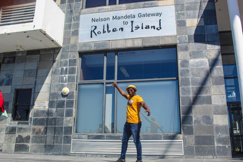 Cape Town: Robben Island Plus Long March To Freedom Tour - Just The Basics