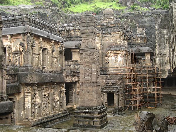 Caves in Aurangabad Private Full-day Sightseeing Tour - Key Points