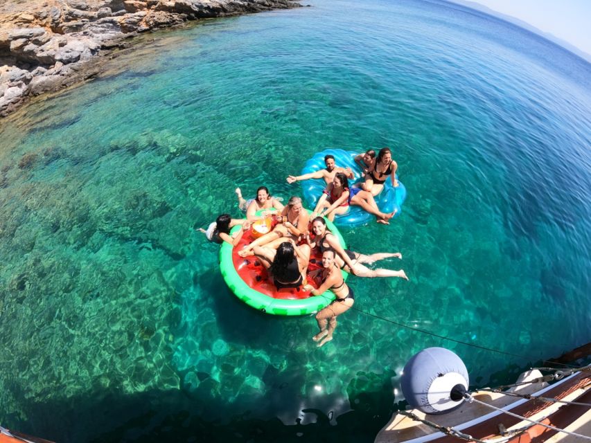 Cesme: Small Group Boat Tour With Open Buffet Lunch - Key Points