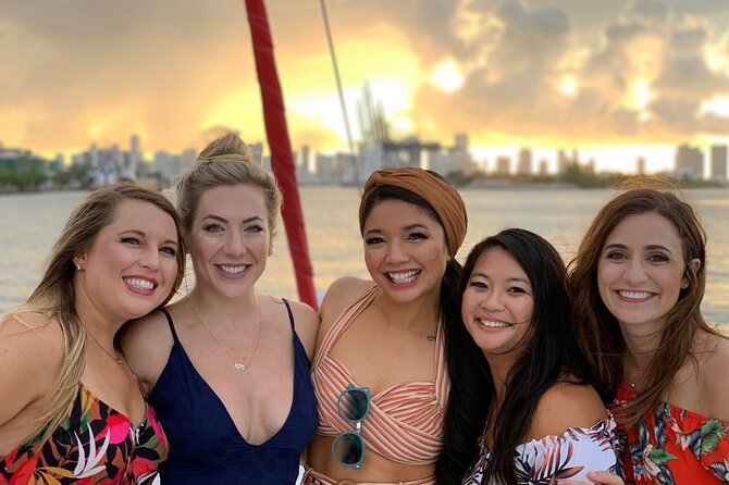 Champagne Sunset Cruise in Ft. Lauderdale - Just The Basics