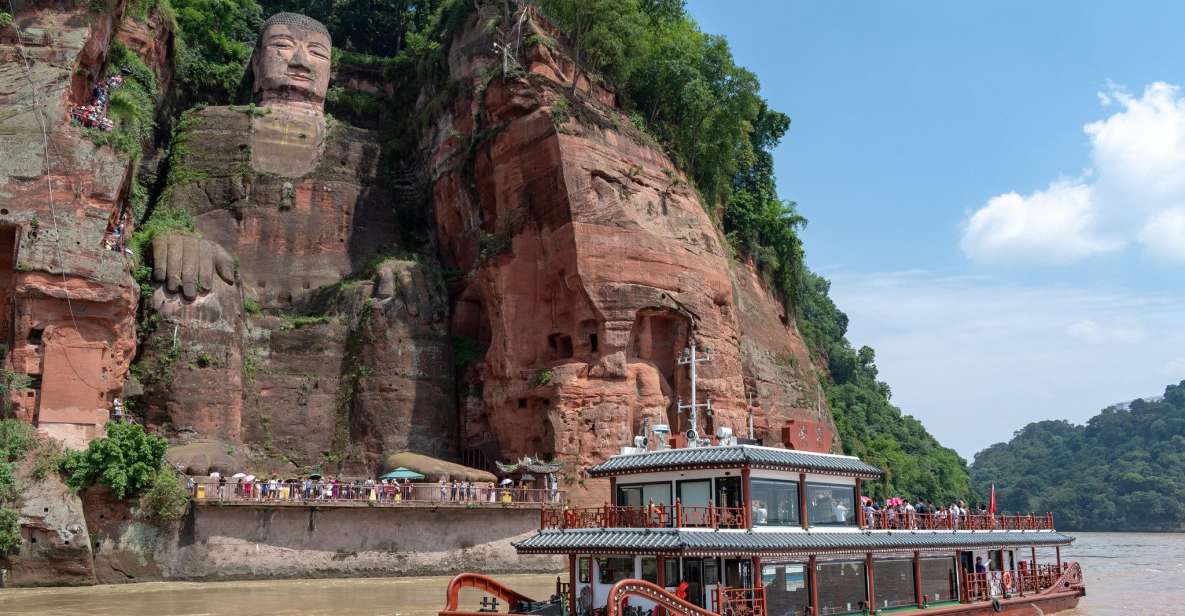 Chengdu: Private Day Tour to the Leshan Giant Buddha - Just The Basics