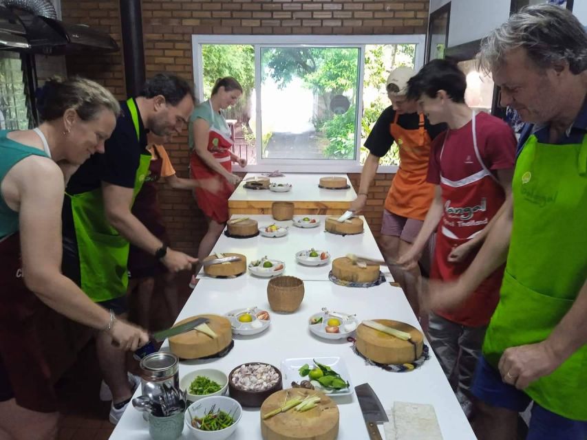 Chiang Mai: Morning Cooking Class With Market Visit - Key Points