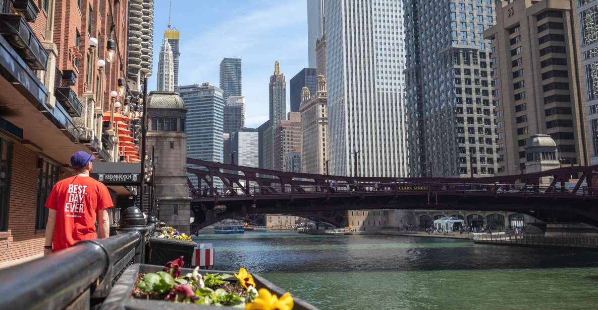 Chicago River by Private Boat Tour - Key Points