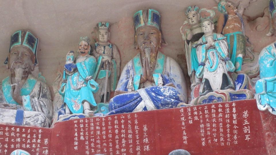 Chongqing: Dazu Rock Carvings Private Transfer or Tour - Just The Basics
